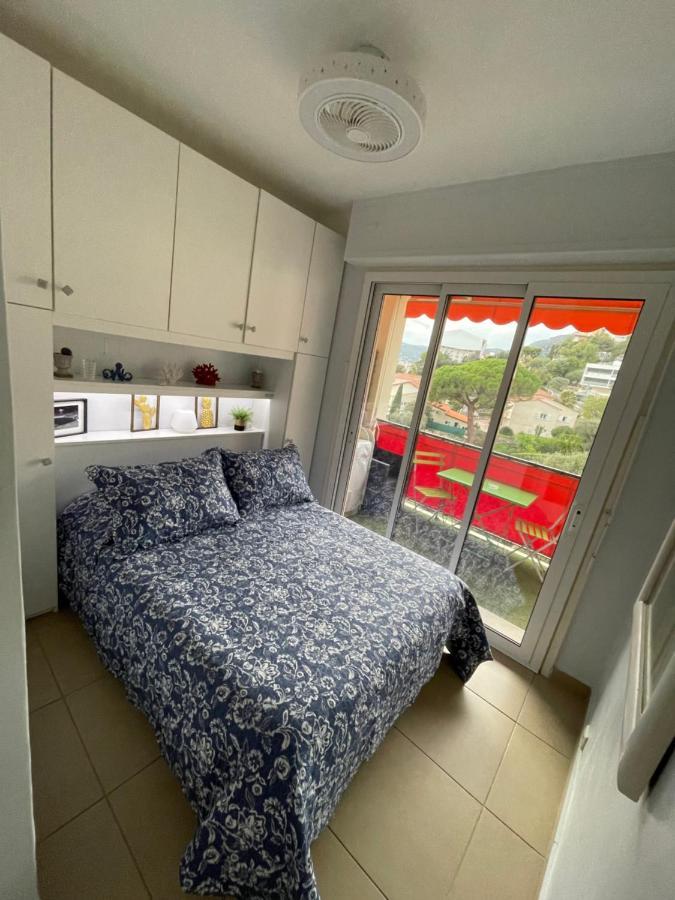 Charmant 2 Pieces Vue Sur Mer Et Monte-Carlo A Roquebrune Cap Martin Экстерьер фото